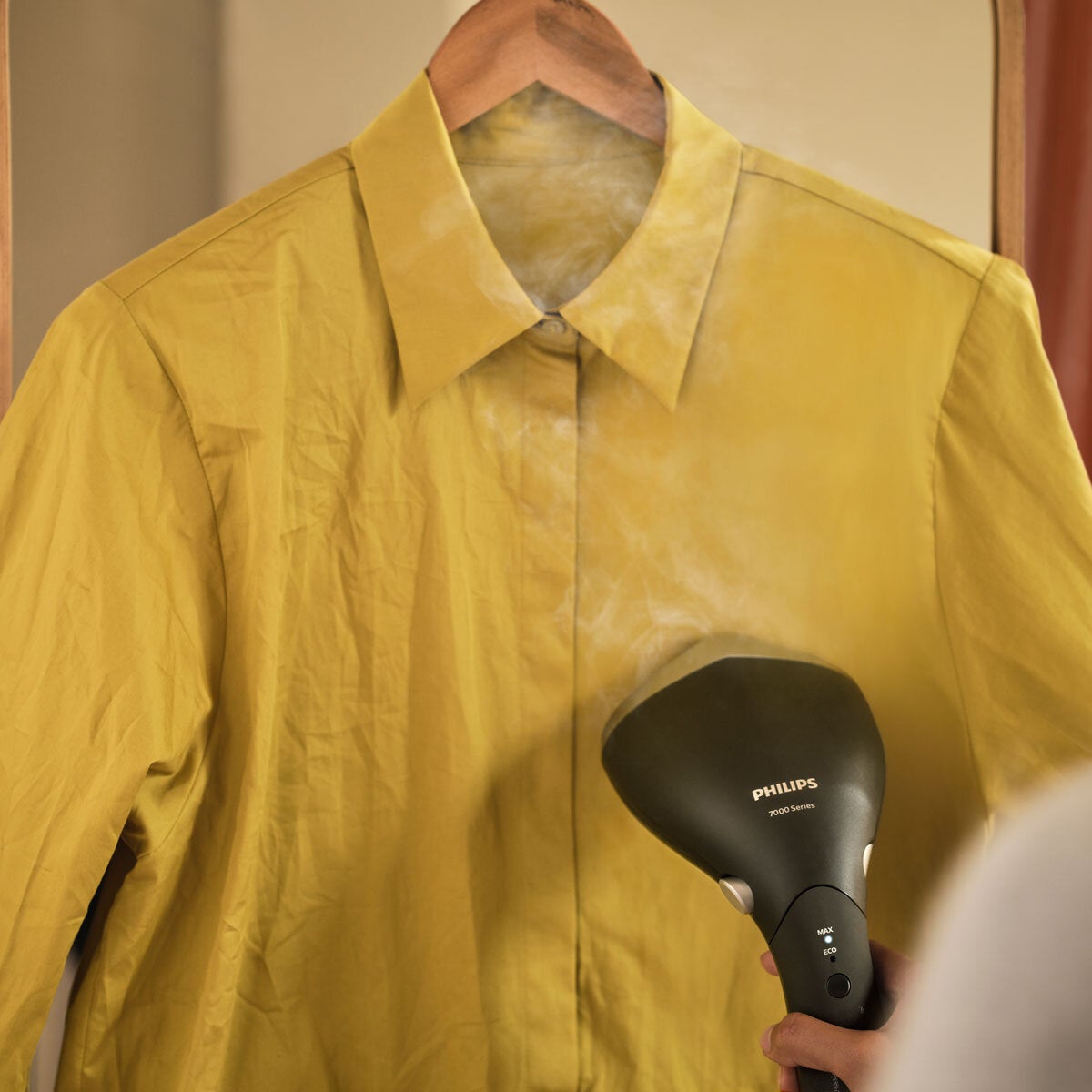 Philips 7000 Series Garment Steamer, STH7040/80