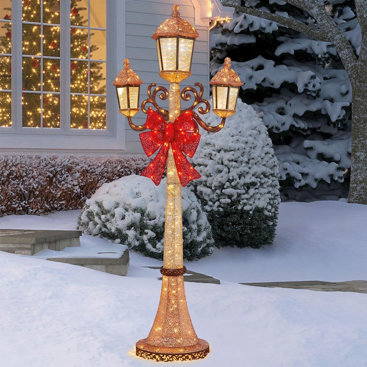 7ft (2.1m) Christmas Lamp Post with 220 LED Lights