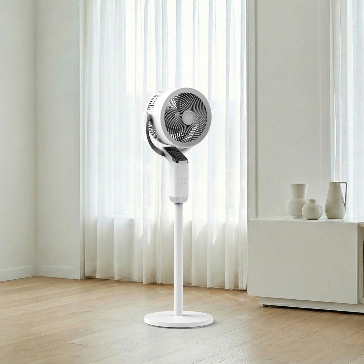 Airmate FA20-RD239 Pedestal Fan in White