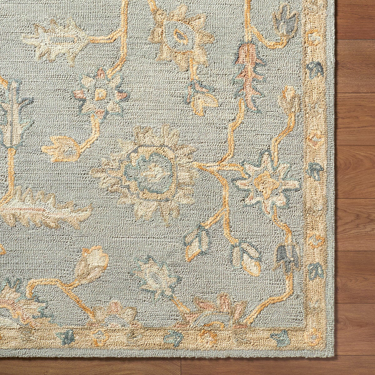 Livabliss Arnold Wool Cream Rug, In 2 Sizes