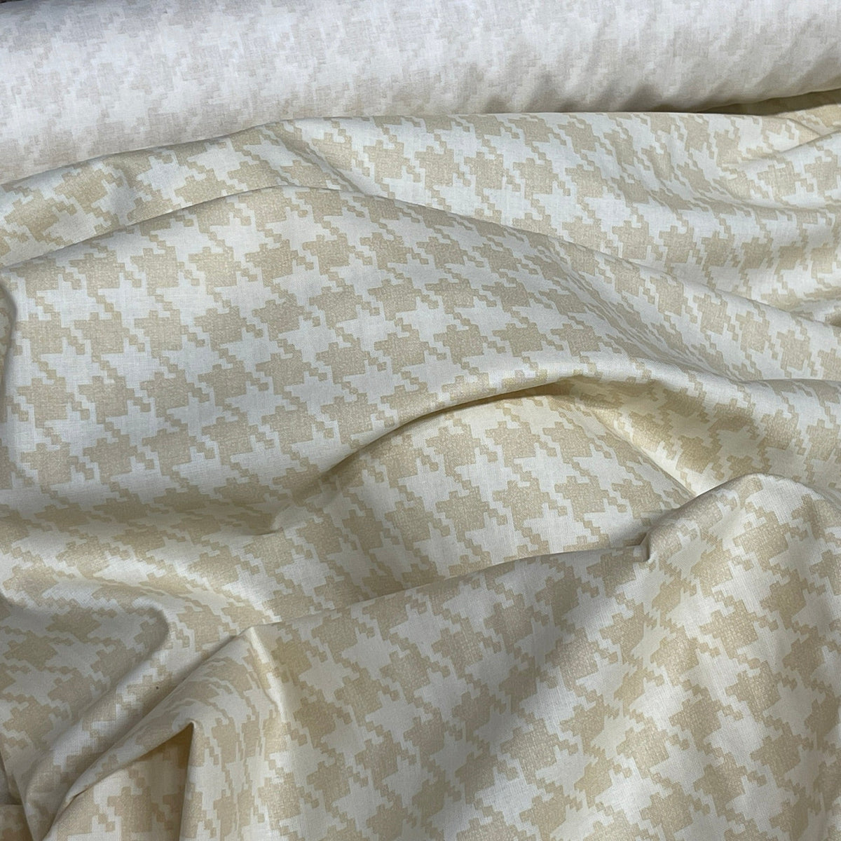 Beige/Gold Houndstooth Cotton Vintage Fabric - Bull Ring Fabrics