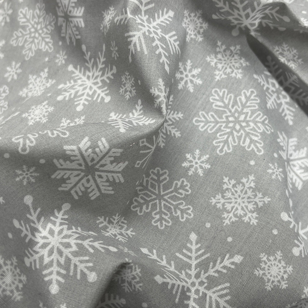 Christmas PolyCotton Fabric Xmas Crafts Material 45" - Bull Ring Fabrics