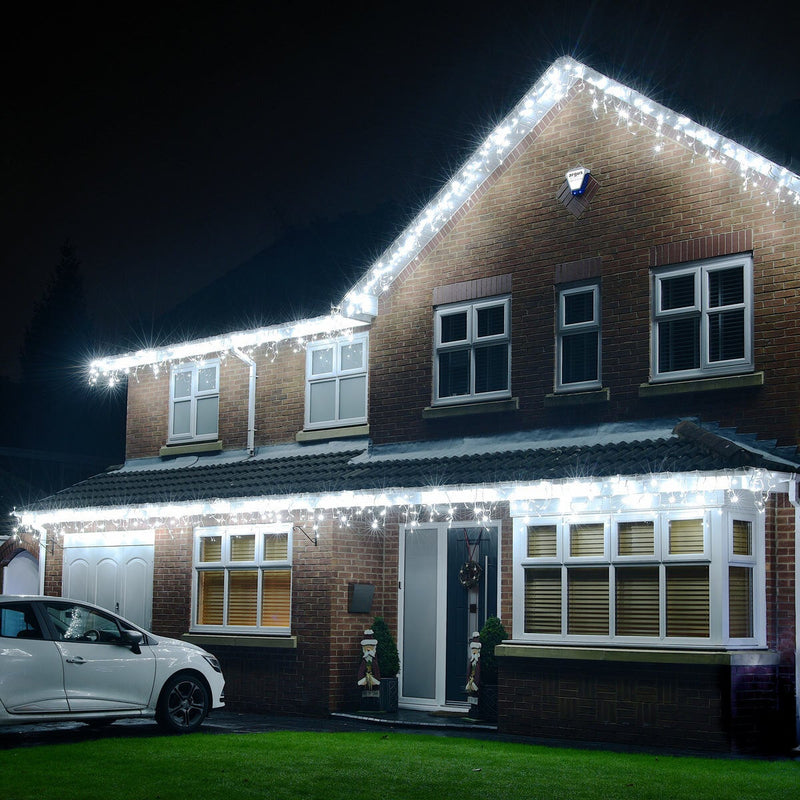 Lights4You 13ft (4m) 152 LED Ice White Outdoor Icicle Light