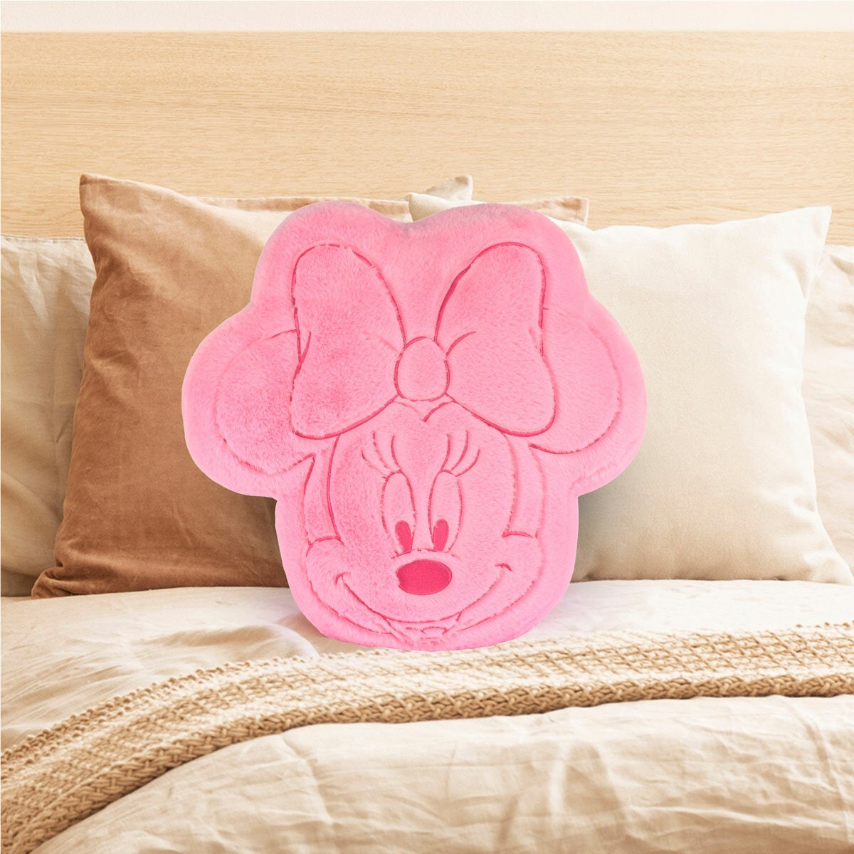Minnie Mouse faux fur oversized cushion