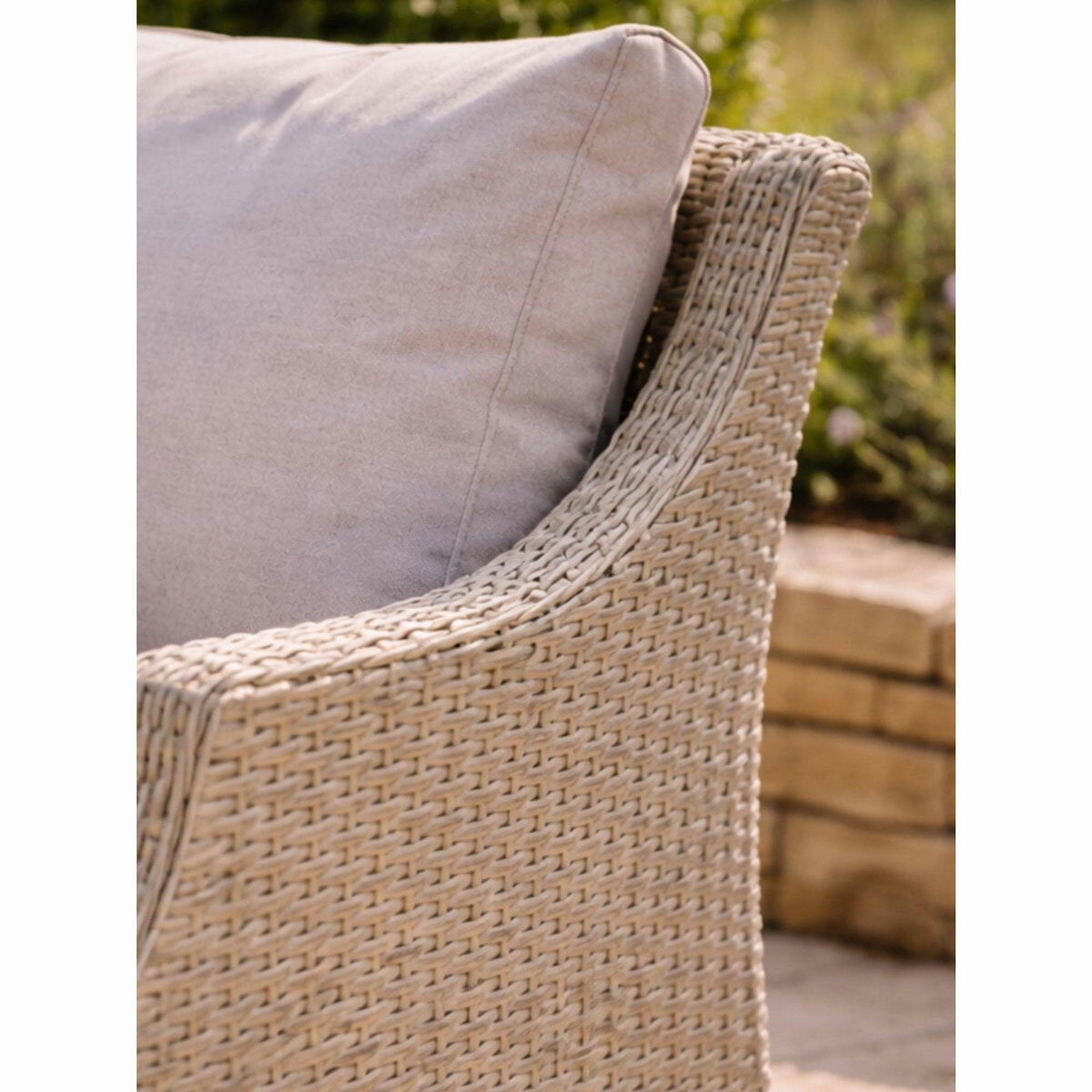 Bramblecrest Woodchester Corner Patio Set with Adjustable Table