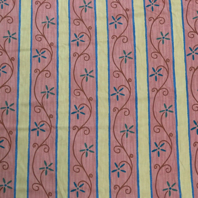 Tissu en coton vintage floral, rose/pêche