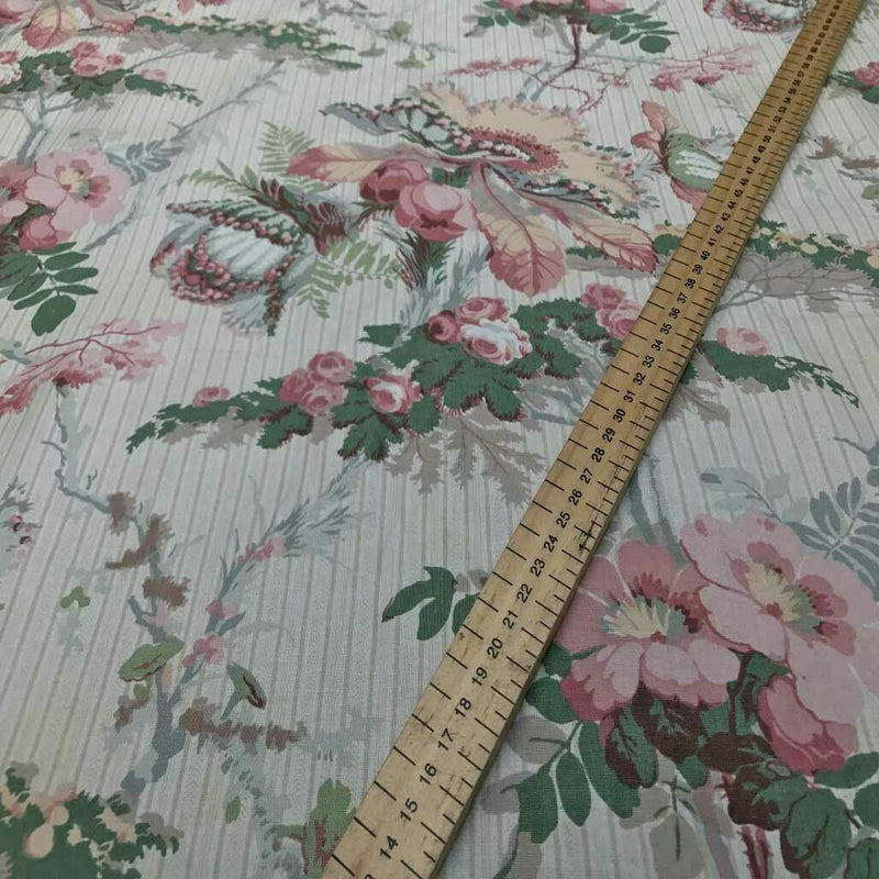 Tissu en coton imprimé floral vintage Canterbury