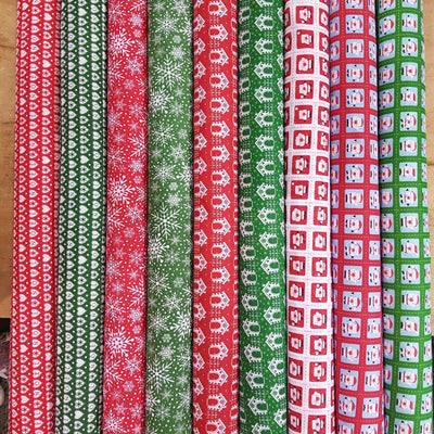 Christmas Polycotton Fabric Quilting Dress Xmas Crafts 45" - Bull Ring Fabrics
