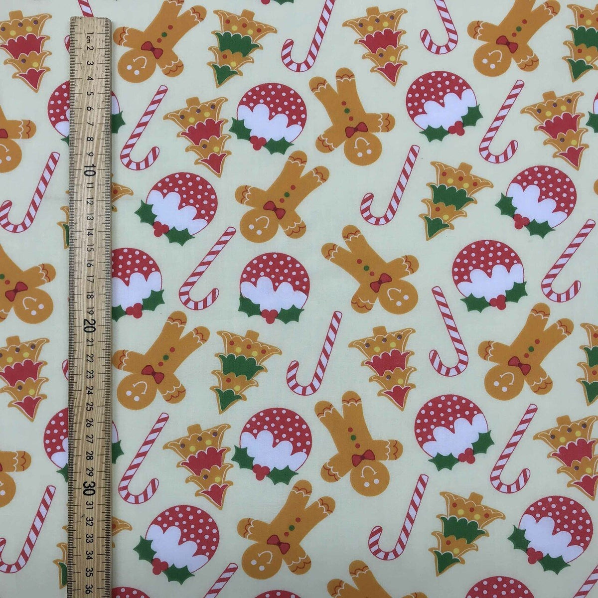 Christmas Pudding & Gingerbread Men Polycotton Xmas Fabric 45", Cream - Bull Ring Fabrics