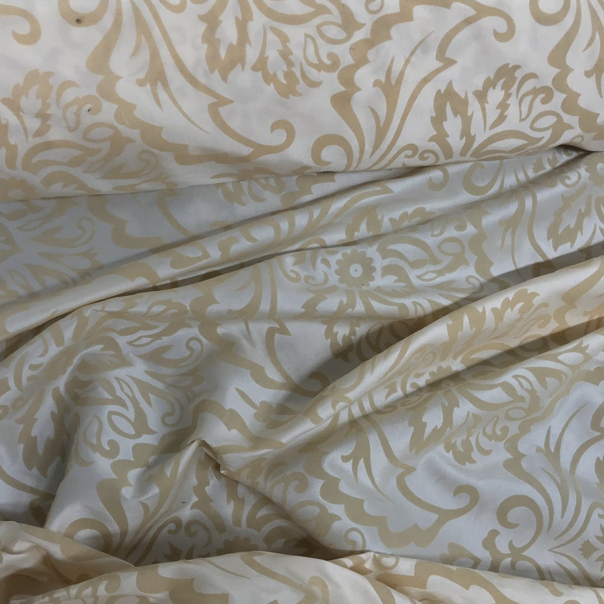 Cream Damask Velvet Flock Taffeta Fabric - Bull Ring Fabrics