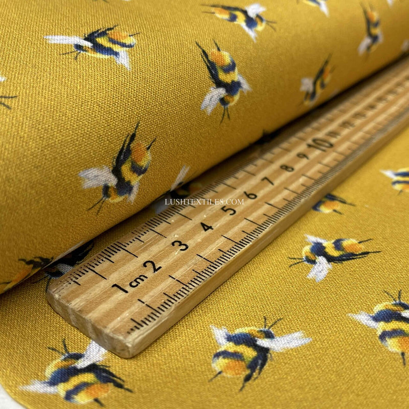 Bumble Bee 100% Cotton Craft Quilting Fabric 140cm Wide